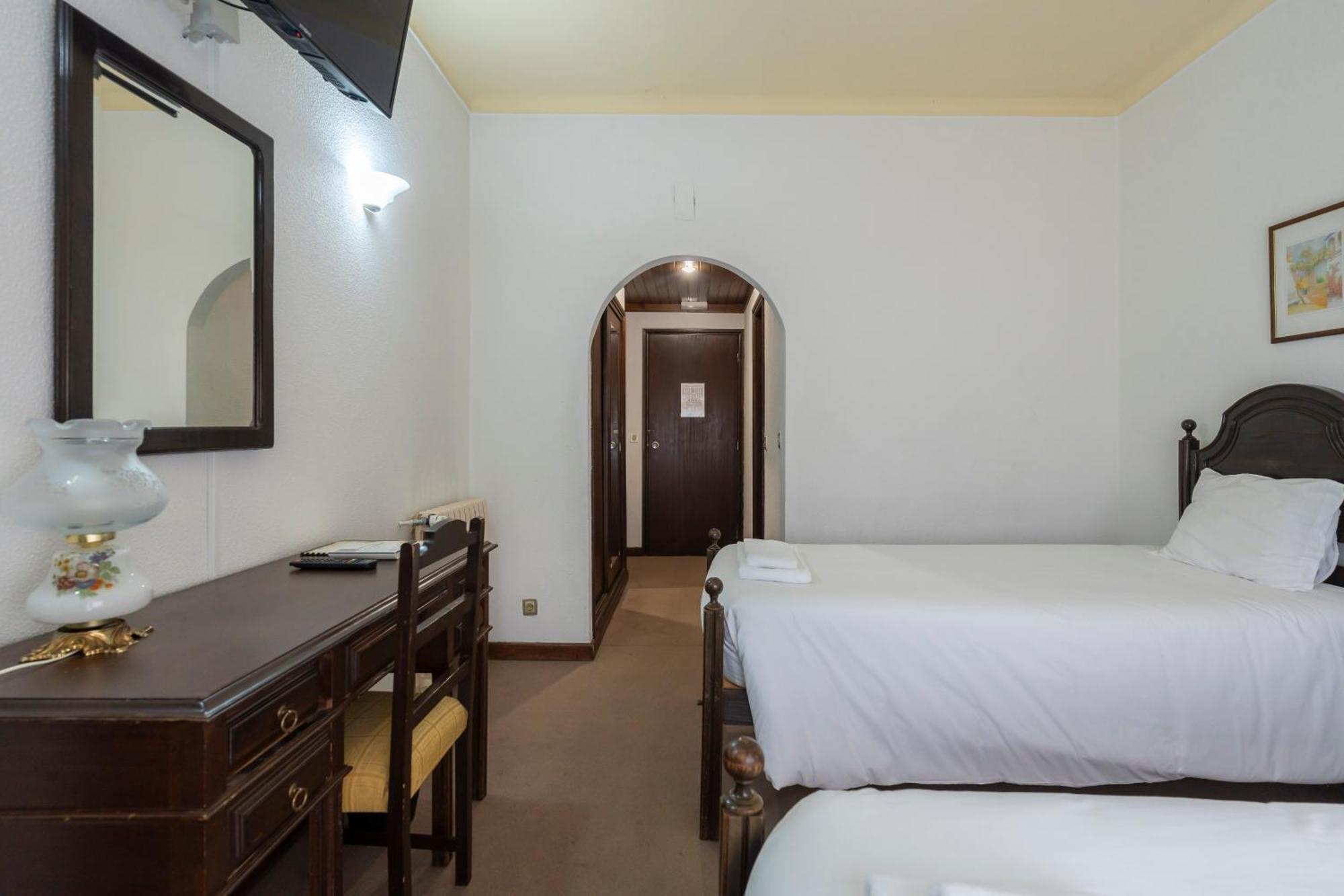 Lavanda Hotel Mira Serra セロリコ・ダ・ベイラ エクステリア 写真