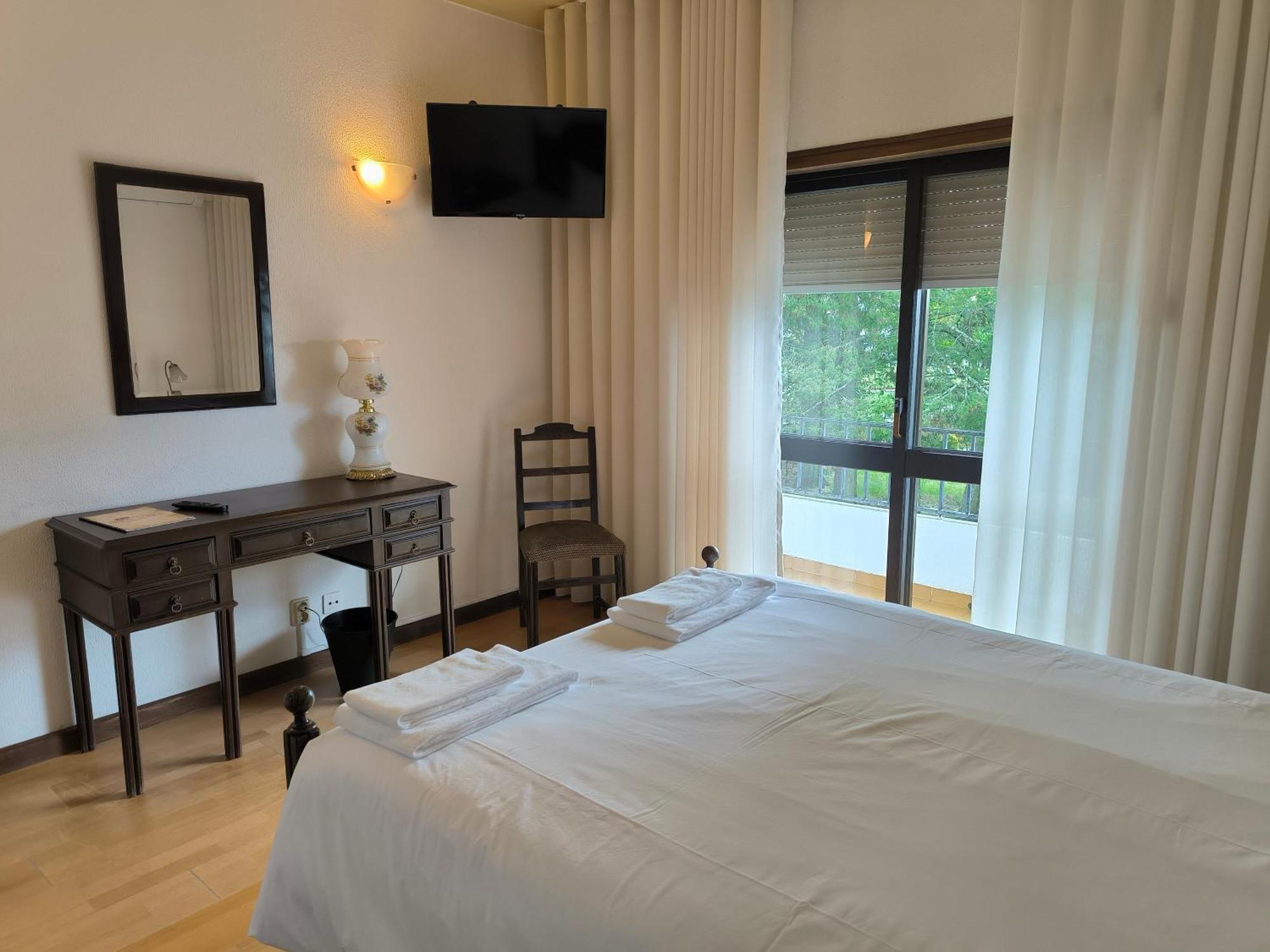 Lavanda Hotel Mira Serra セロリコ・ダ・ベイラ エクステリア 写真